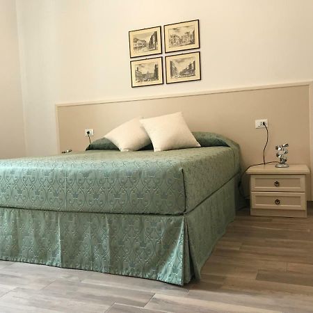 بولونيا Guest House In Piazza المظهر الخارجي الصورة