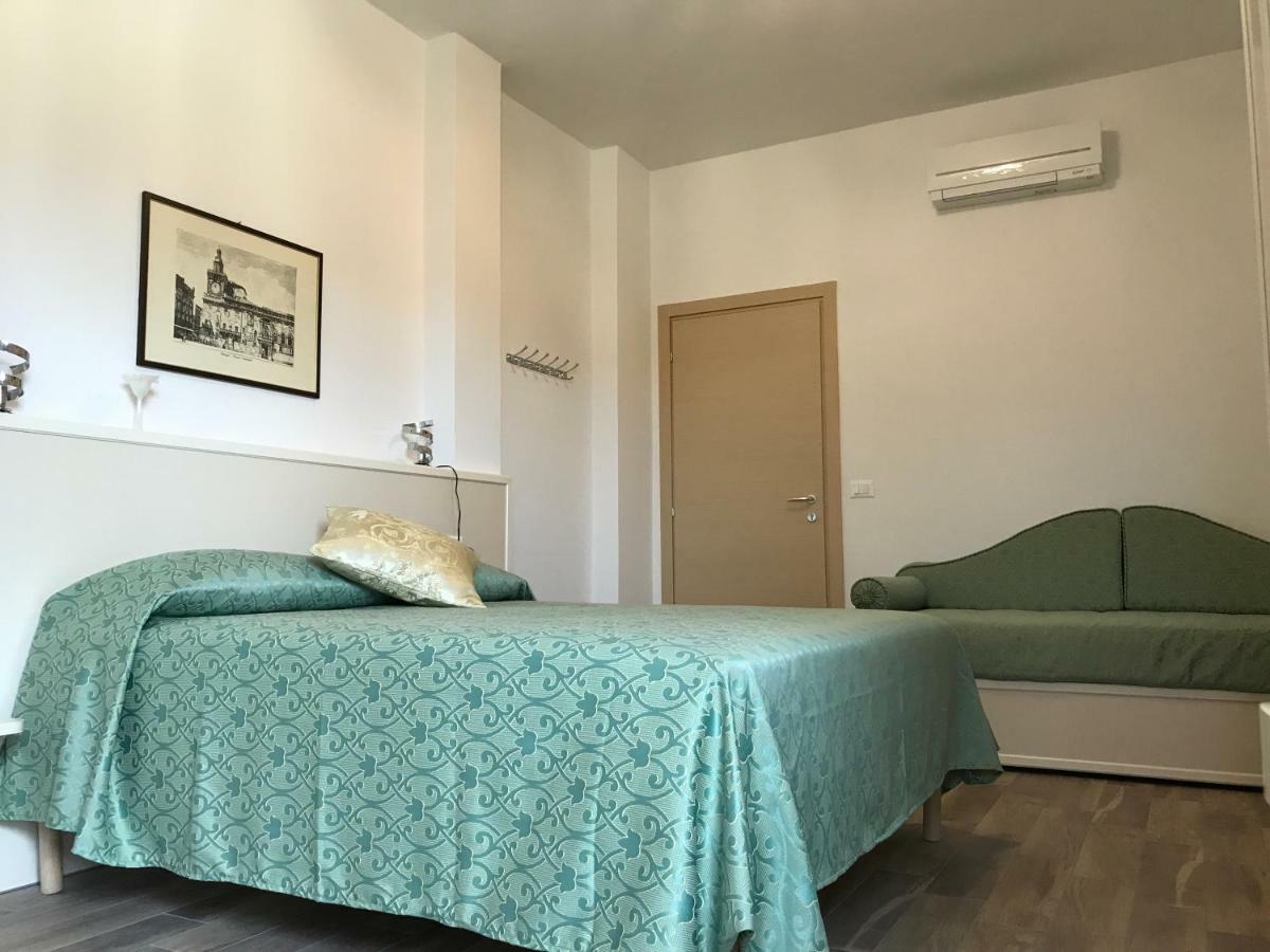 بولونيا Guest House In Piazza المظهر الخارجي الصورة